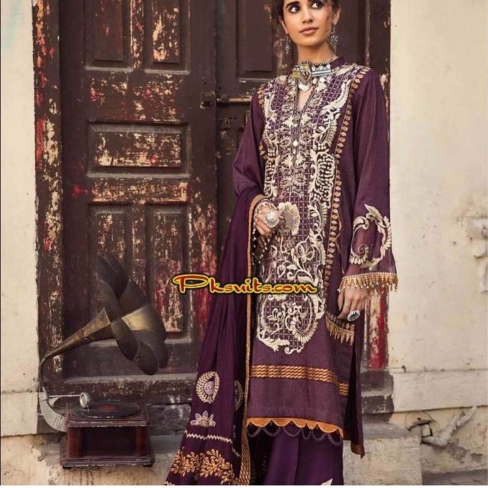 Pakistani brand new 3 piece full embroidery dress and embroidery shawl size XL